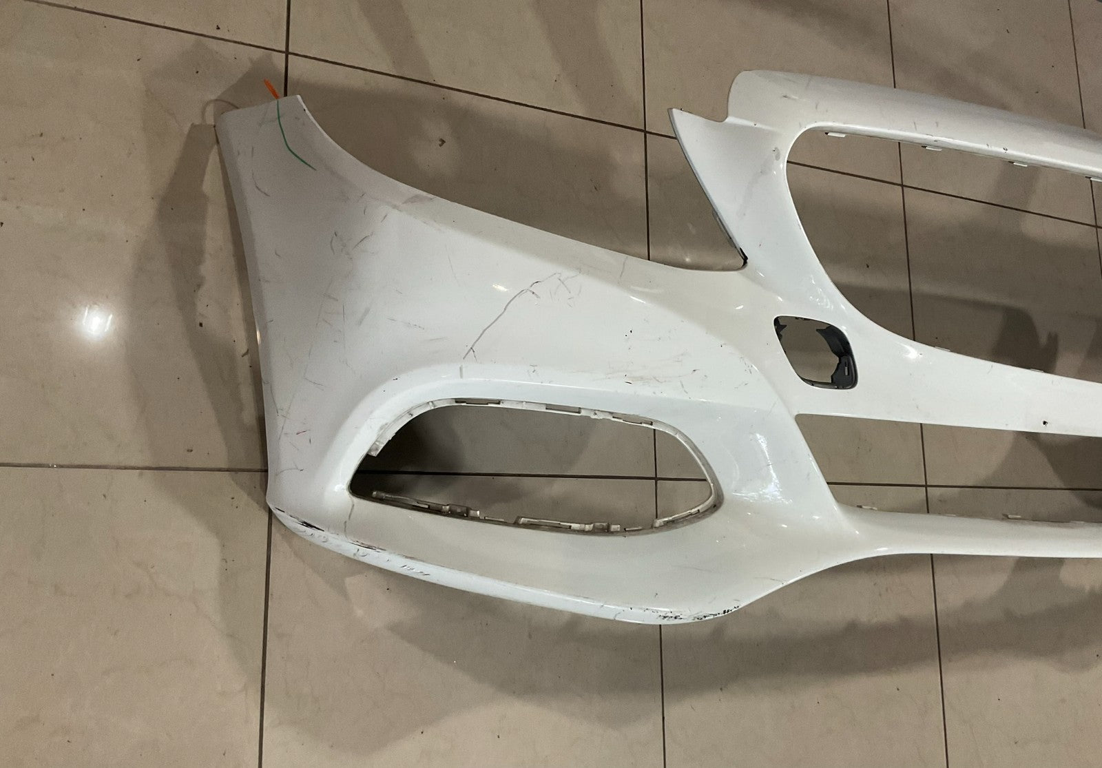 Front Bumper Cover White 2015-2018 Mercedes C Class C300 a 205 885 0125 OEM