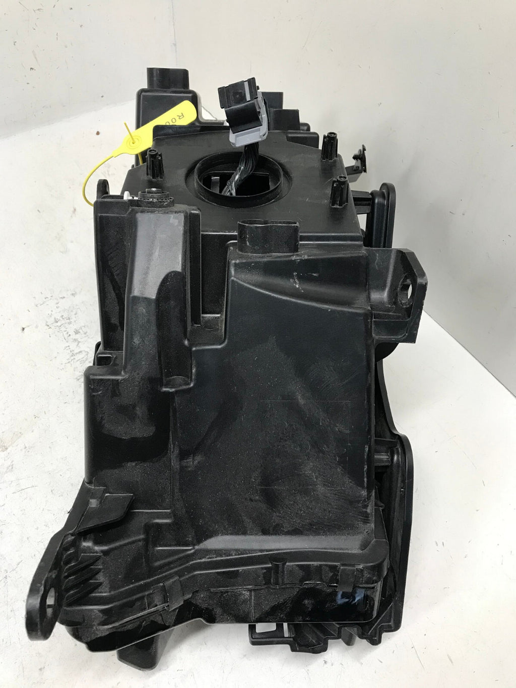 Headlight Damaged RH Right 2022-2023 Jeep Grand Cherokee Base LED 68584658AC OEM