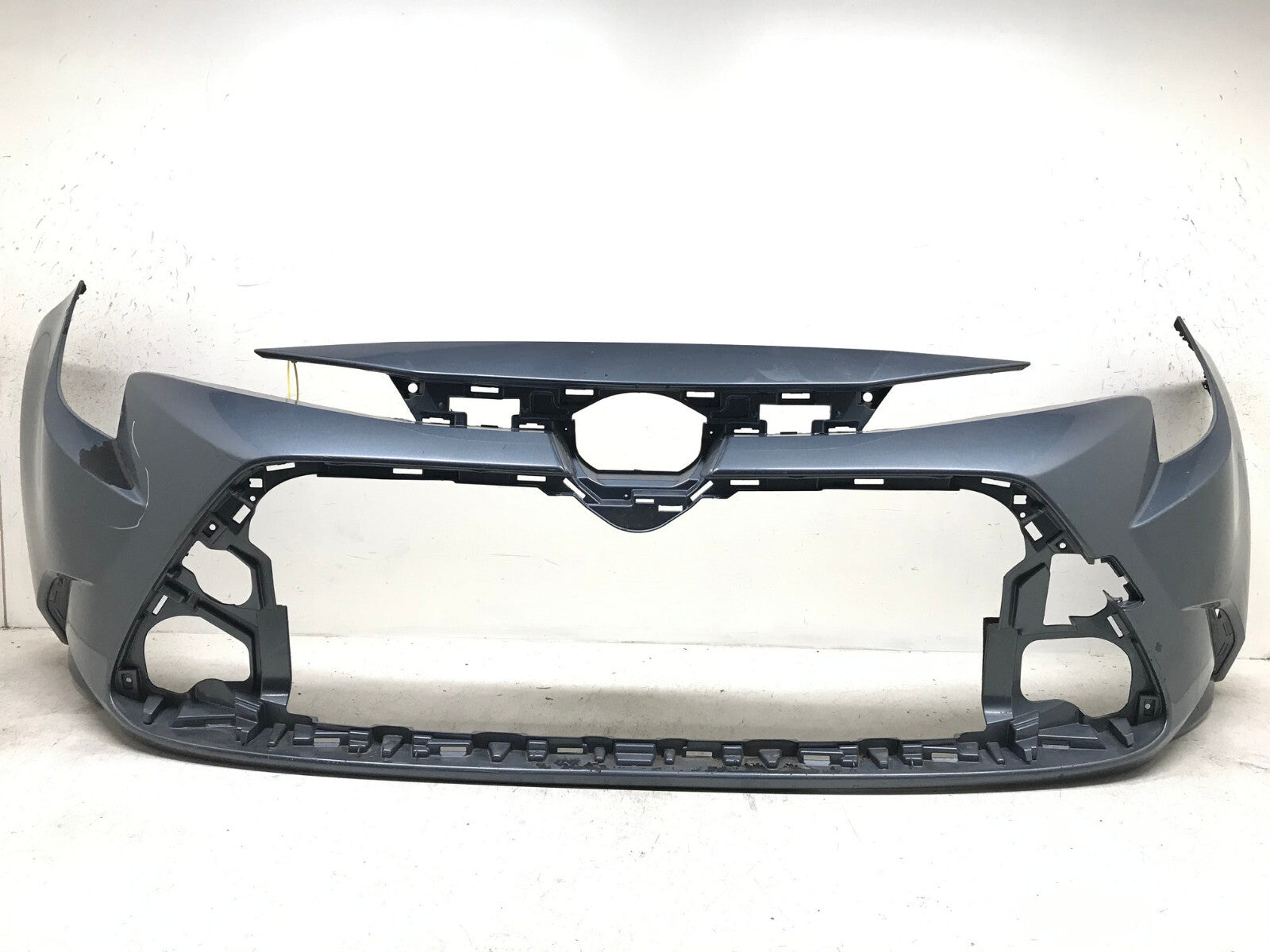Front Bumper Cover Toyota Corolla Sedan L/LE/XLE/Hybrid 20-2021 52119-12G00 OEM