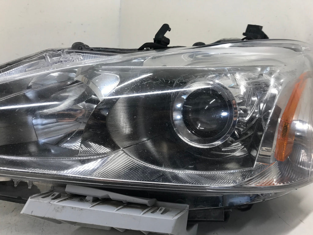 Headlight Damaged LH Driver Nissan Altima 4Dr Sedan 2013-2015 260603TA0A OEM