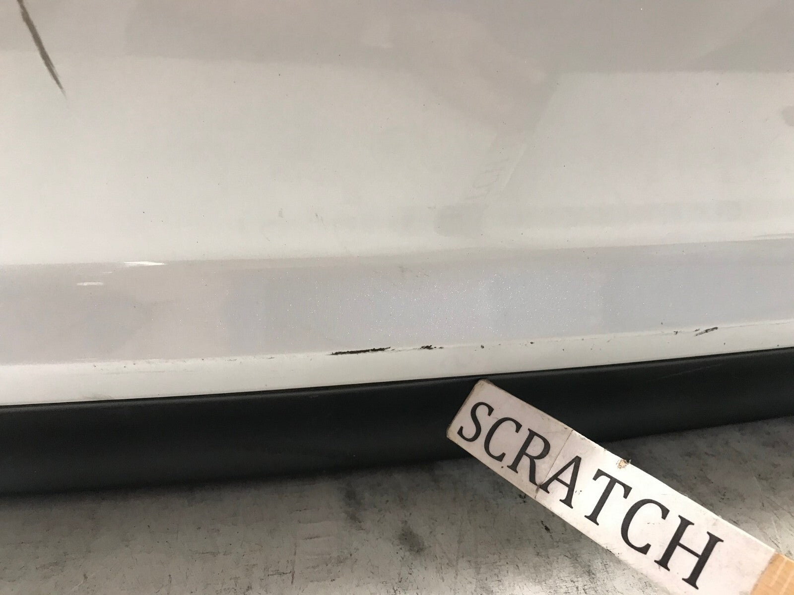 Rear Bumper Cover White Hyundai Sonata Limited 2.0T SE ECO Sport 15 -2017 OEM