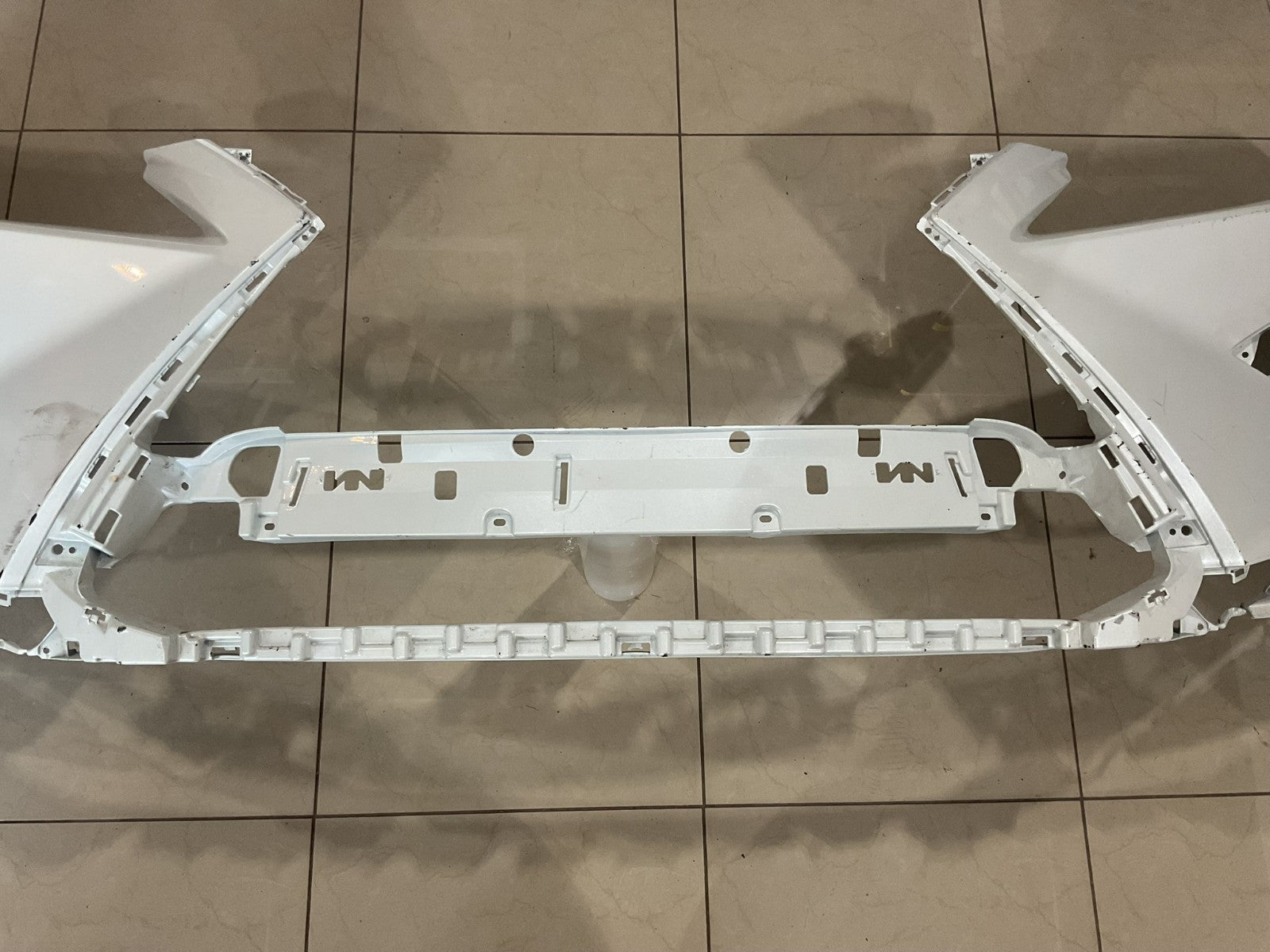 Front Bumper Cover White Lexus RX350 RX450H Base 2016-2018 52119+0E270 OEM
