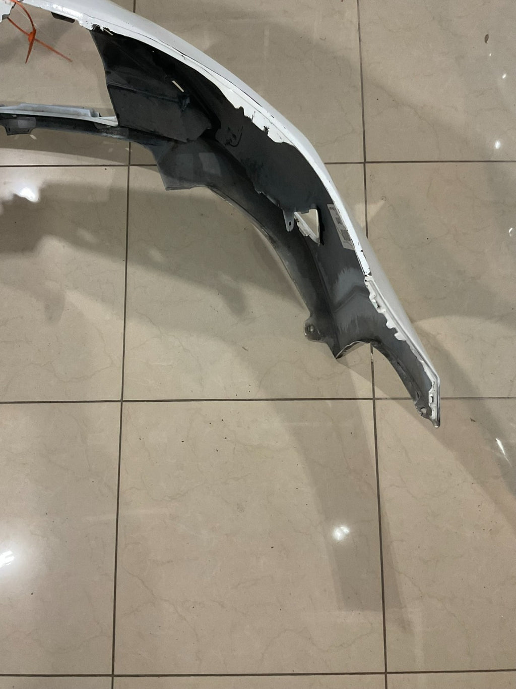 Front Bumper Cover White 2017-2018 Toyota Corolla L/LE/Eco/XLE 52119+l2040 OEM