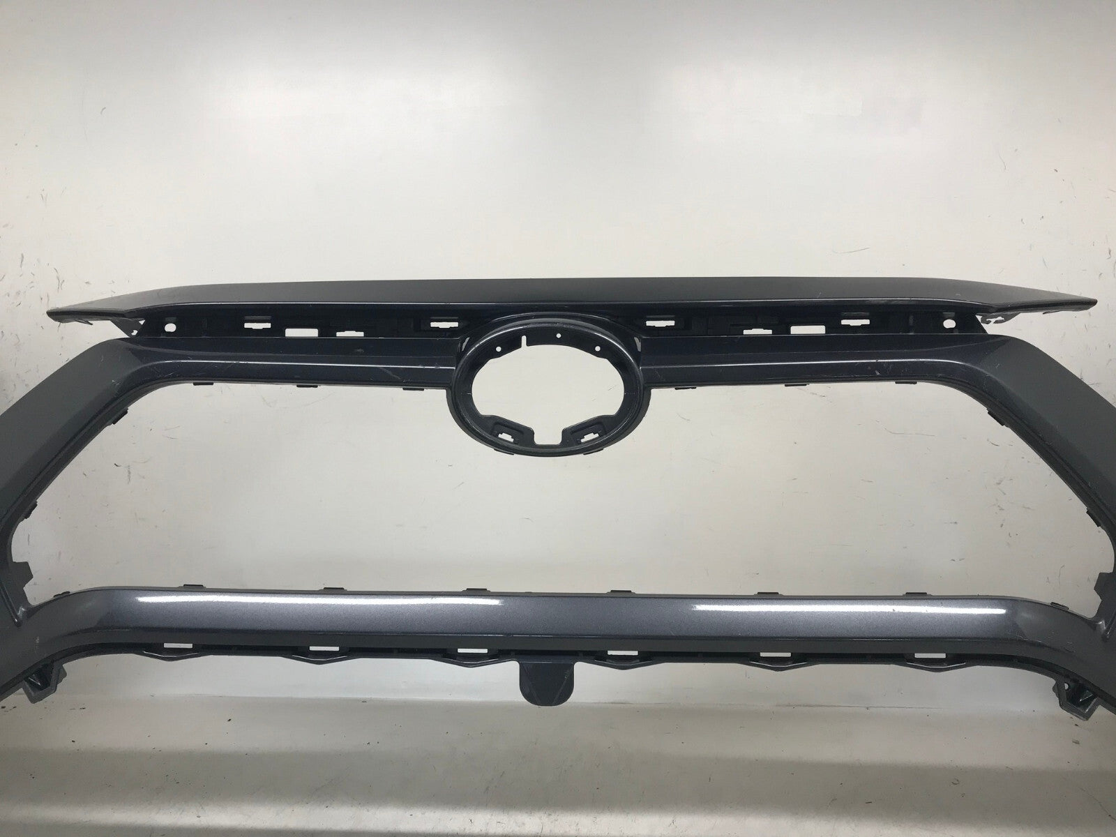 Front Bumper Cover Toyota RAV4 LE/XLE/XLE Premium/Hybrid LE 1G3 2019-2020 OEM3