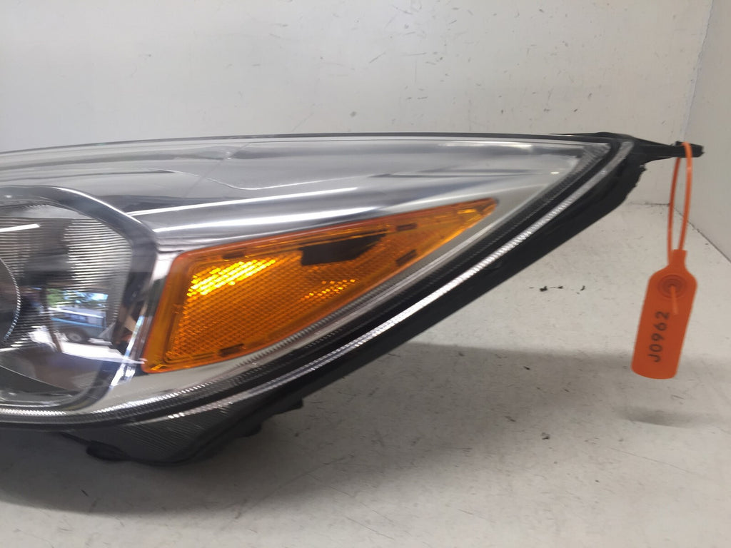 Headlight Damaged Left Driver LH Ford Focus 2015-2018 F1EB-13W030-JF OEM