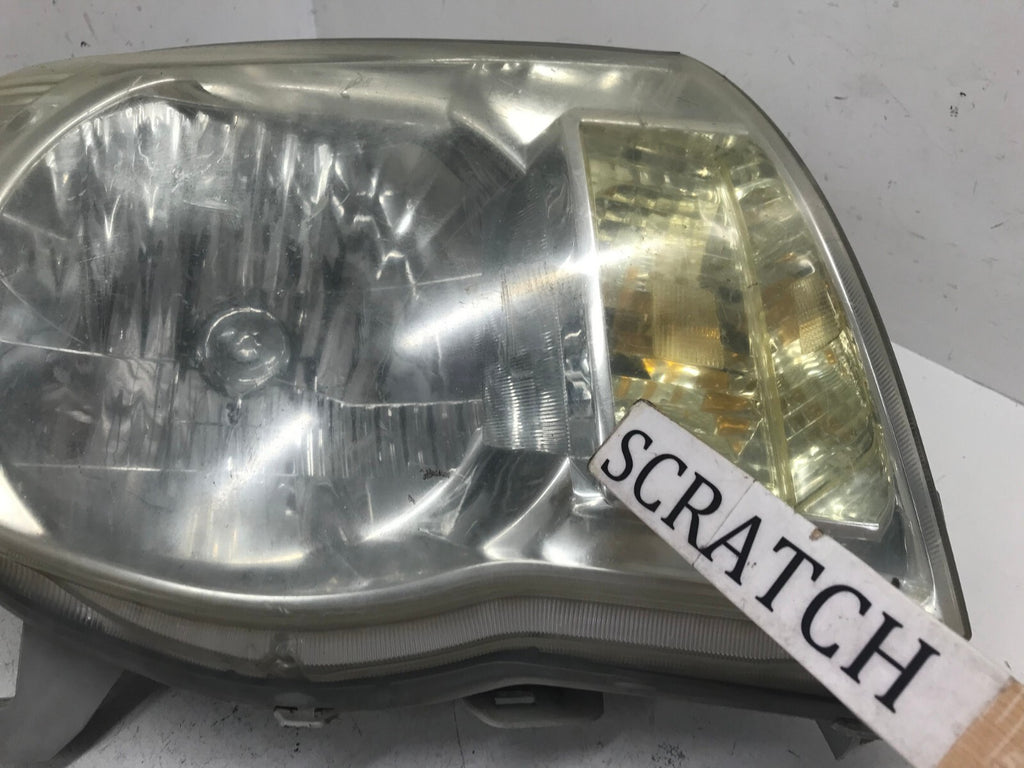 Headlight Damaged passenger RH 05-11 Toyota Tacoma Pickup Truck 81110-04160 OEM