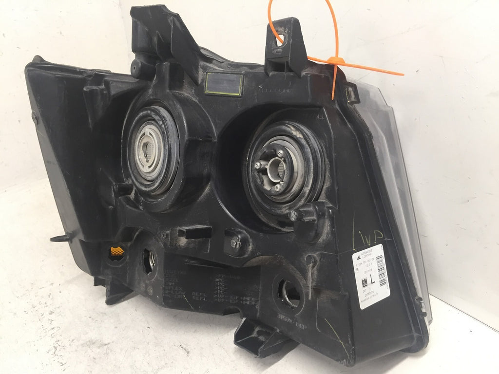 Headlight Damaged Driver LH Chevy Suburban Tahoe Avalanche 07-2014 20760578 OEM