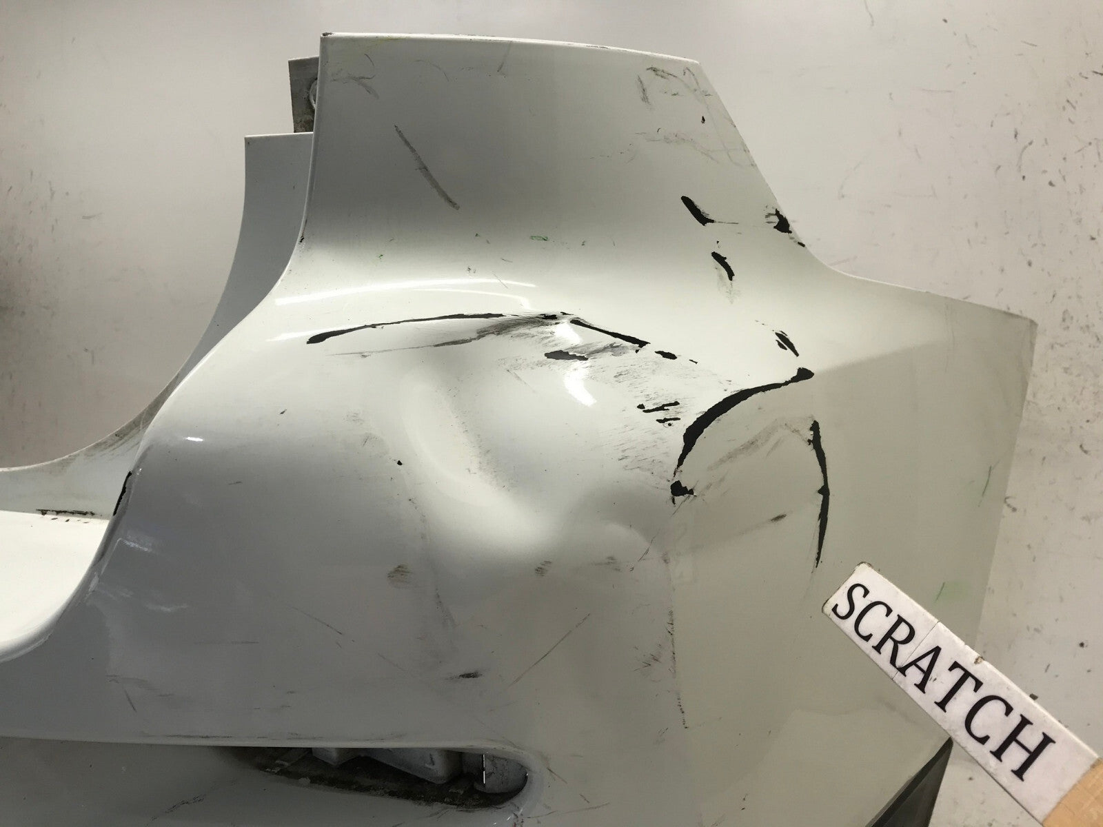 Rear Bumper Cover Nissan Pathfinder SV Platinum White 2017-2019 85022-9PF0H OEM2