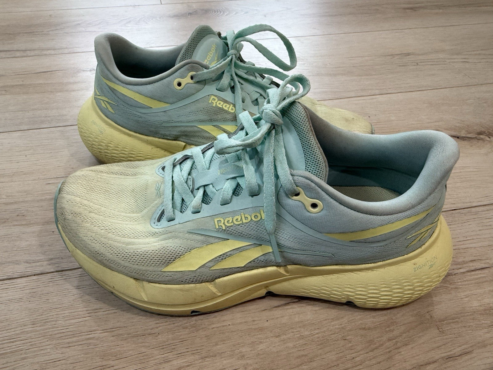 Reebok Zignition Glitch Aqua Yellow Haze Women's Mesh Running Shoes Size 7.5