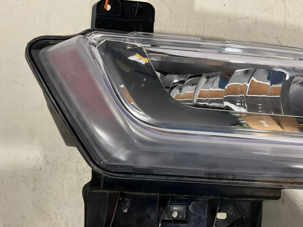 Fog light Damaged Passenger RH 21-23 Ford F-150 Tab broke 08-330-2061R-B OEM