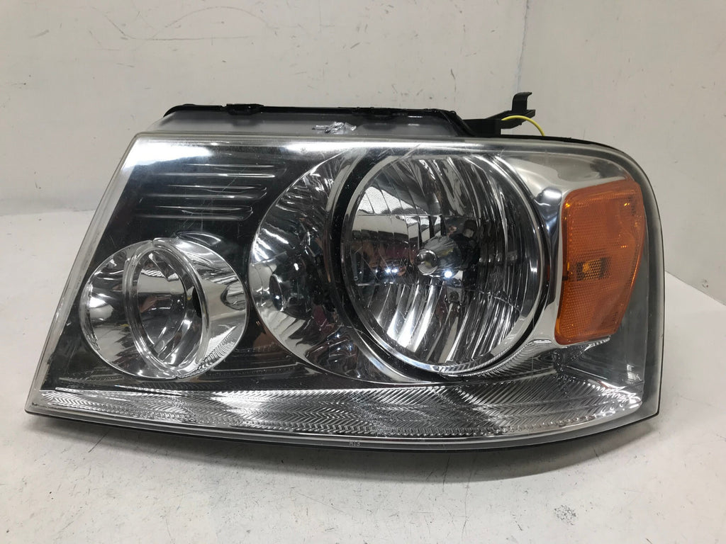 Headlight Damaged Left LH Driver 2004-2008 Ford F-150 7L3J-13006-A OEM