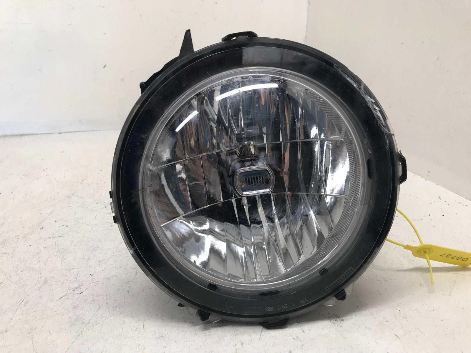 Headlight Damaged Passenger Right RH Jeep Gladiator 2018-2021 55112872AG OEM