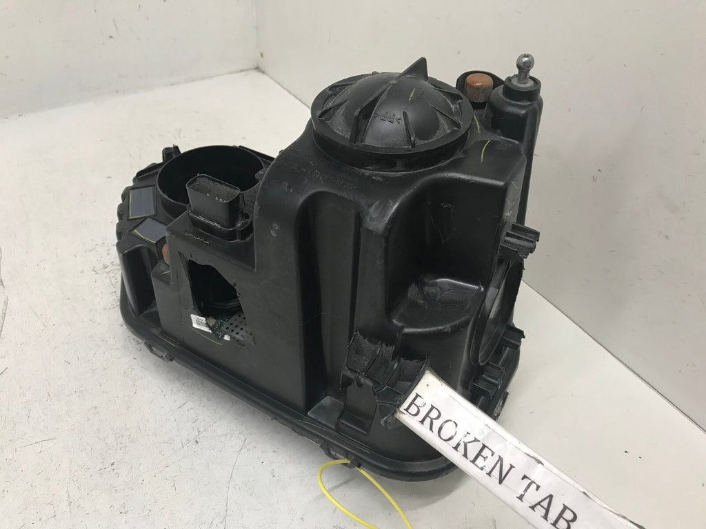 Headlight Right passenger RH 15-18 Dodge Challenger 68174064-AF OEM