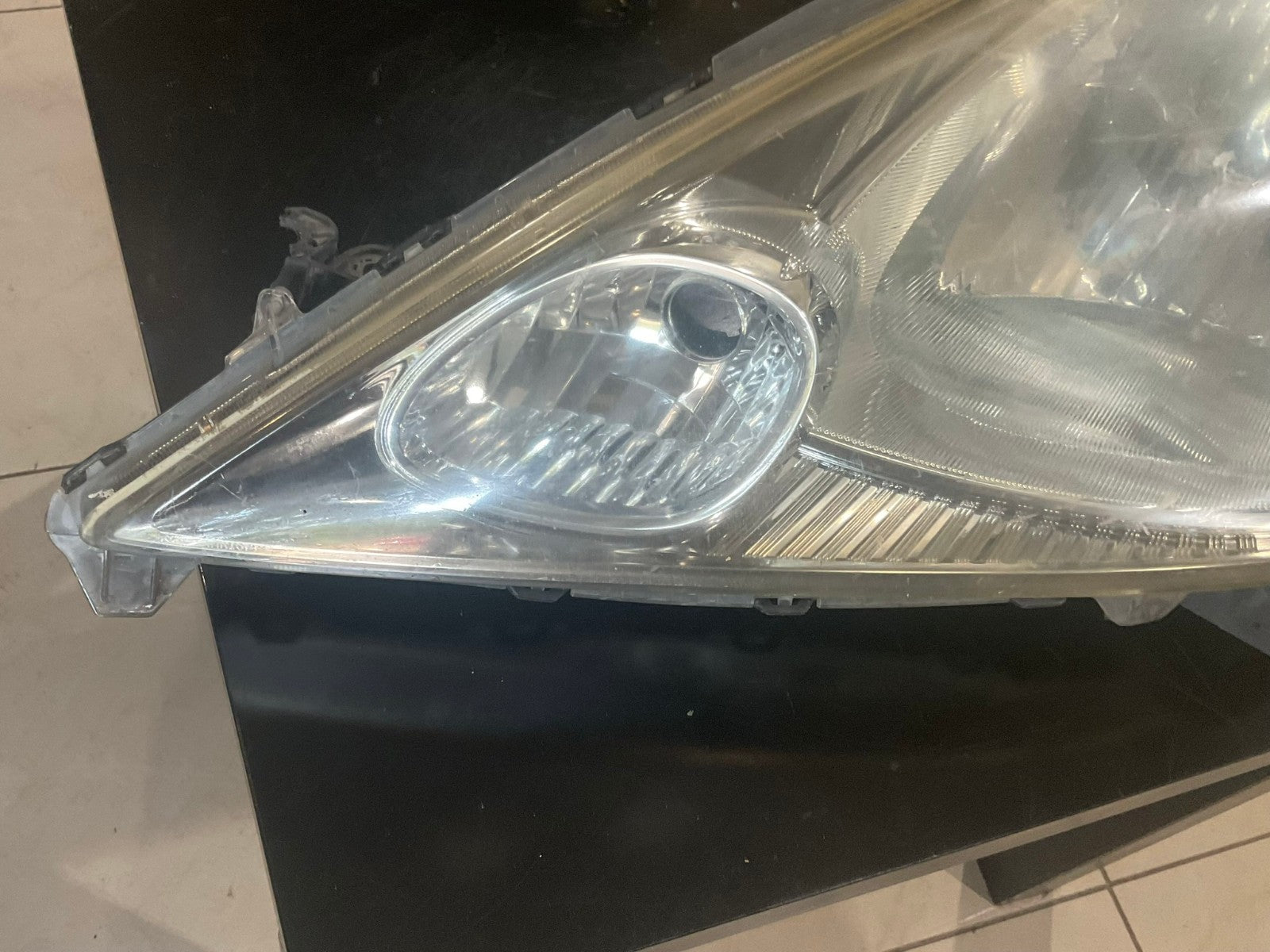 Headlight Left Driver LH 2010 Honda Fit Sport CAPA