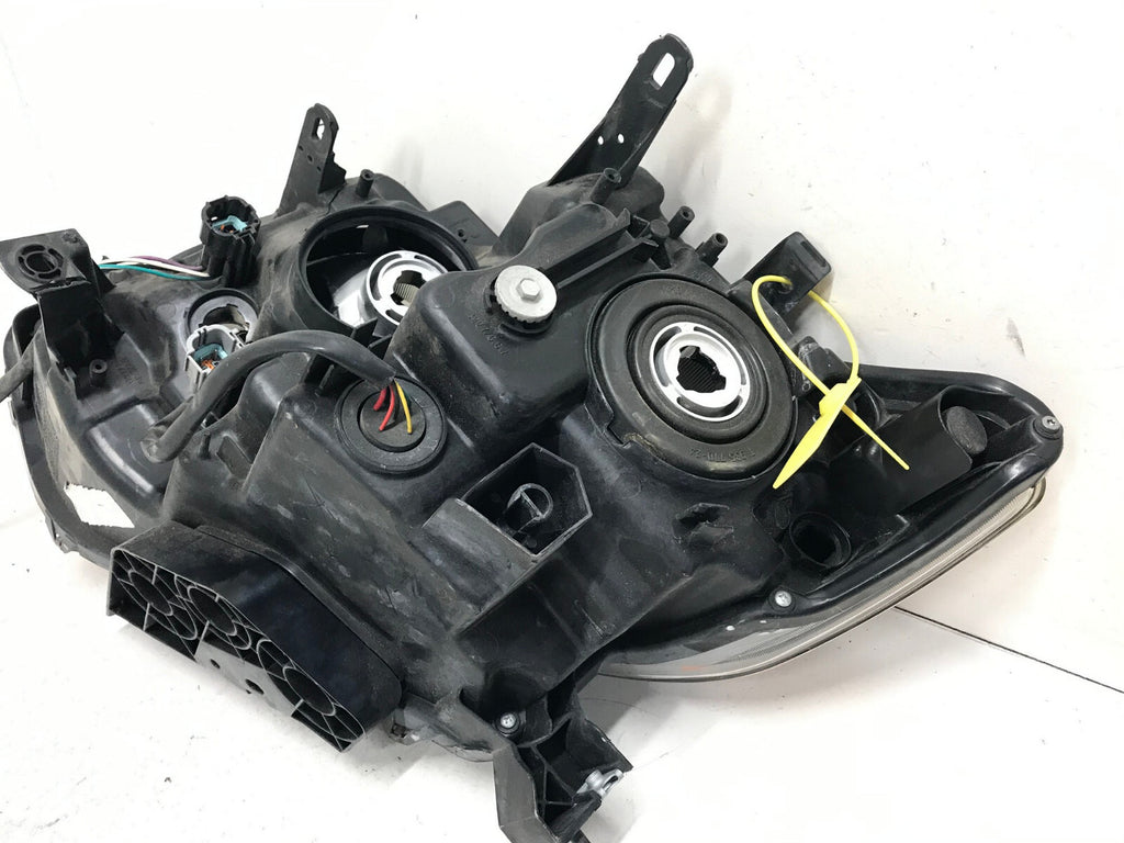 Headlight Damaged Passenger RH Nissan Rogue Truck SUV 2014-2016 260104BA0A OEM