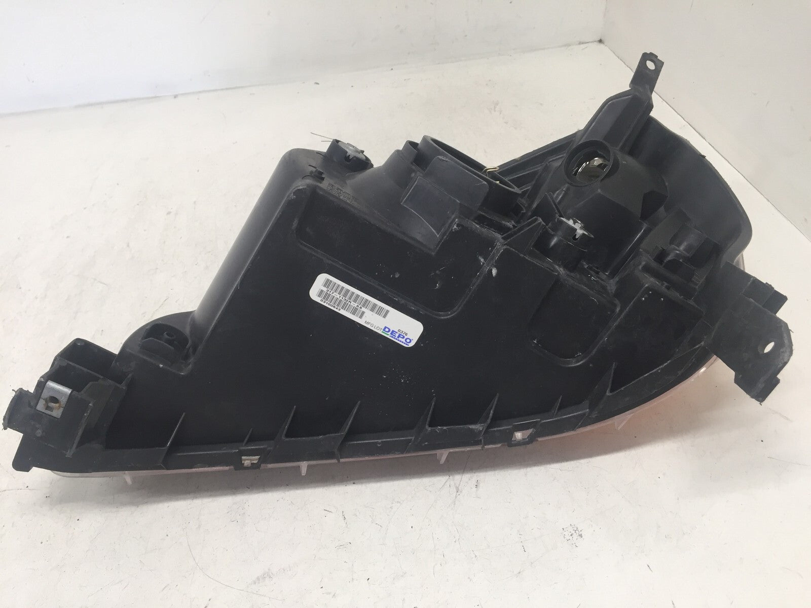 Headlight Damaged Headlamp Passenger Right RH Honda Pilot 03-05 33101S9VA01 OEM