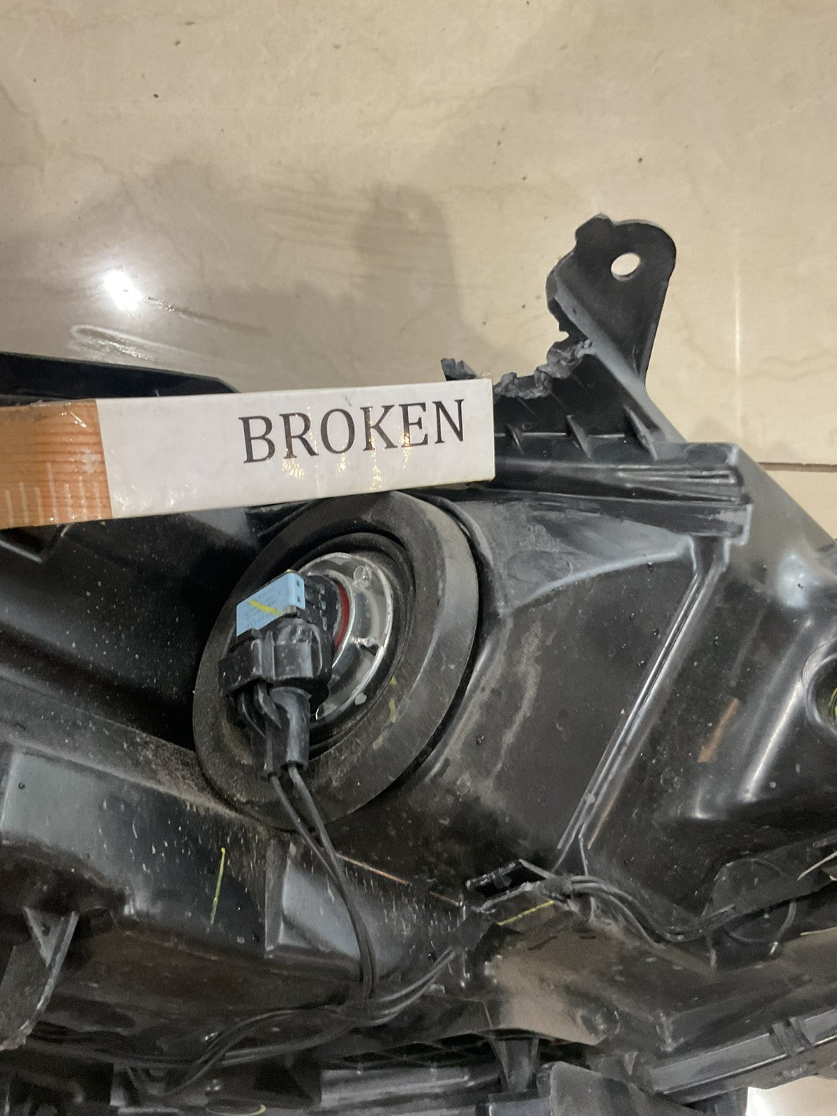 Headlight Right Passenger RH 2020-2022 Nissan Sentra SR CAPA