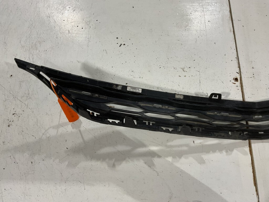Grill Grille Black/Missing Trim 2016-2018 Chevy Chevrolet Malibu 16-871B OEM