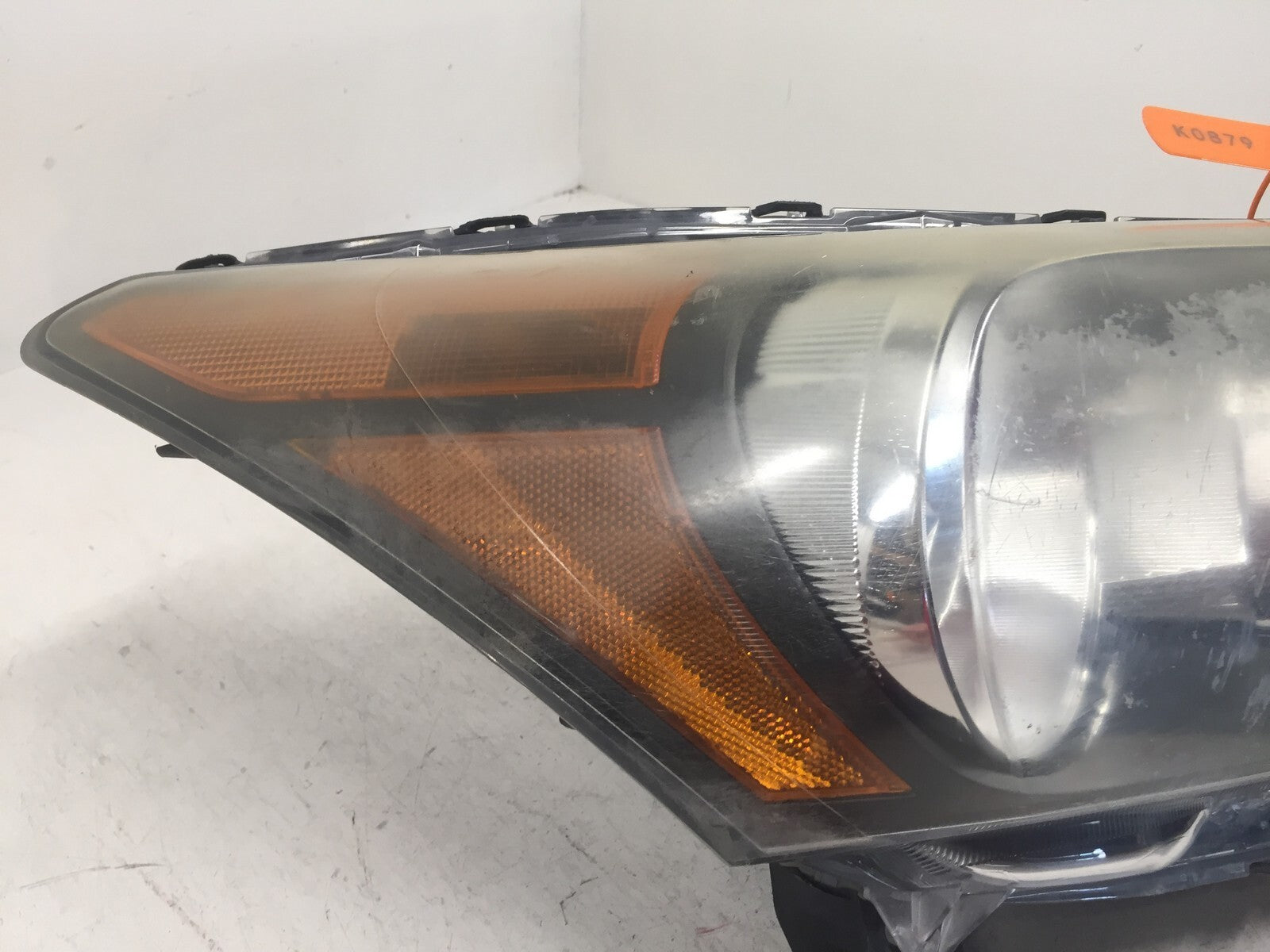 Halogen Headlight Damaged Right RH Honda Accord Sedan 08-12 33100-TA0-A01 OEM