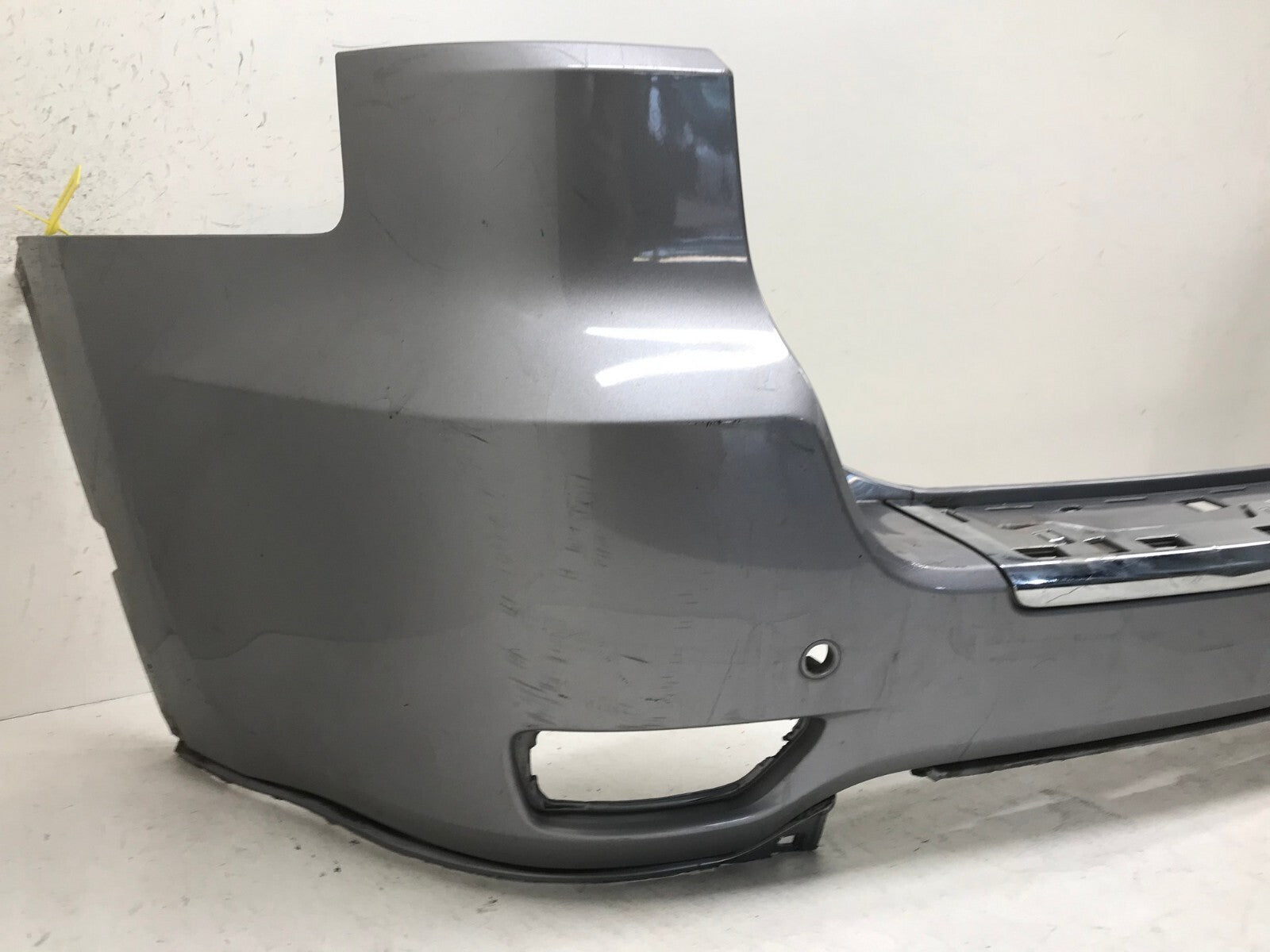 Rear Bumper Cover Silver 2011-2015 Jeep Grand Cherokee 1VQ66TZZAA OEM