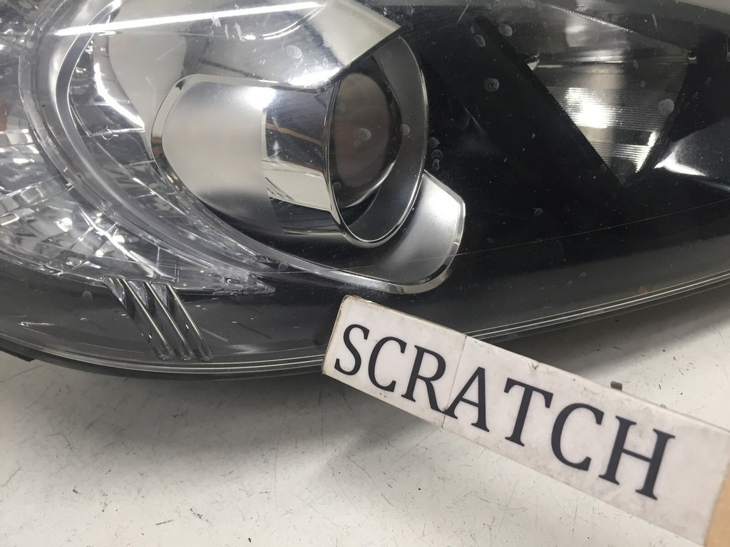 Xenon Headlight Damaged Lamp Right Passenger RH Kia Forte 2014-2016 92102-A7 OEM