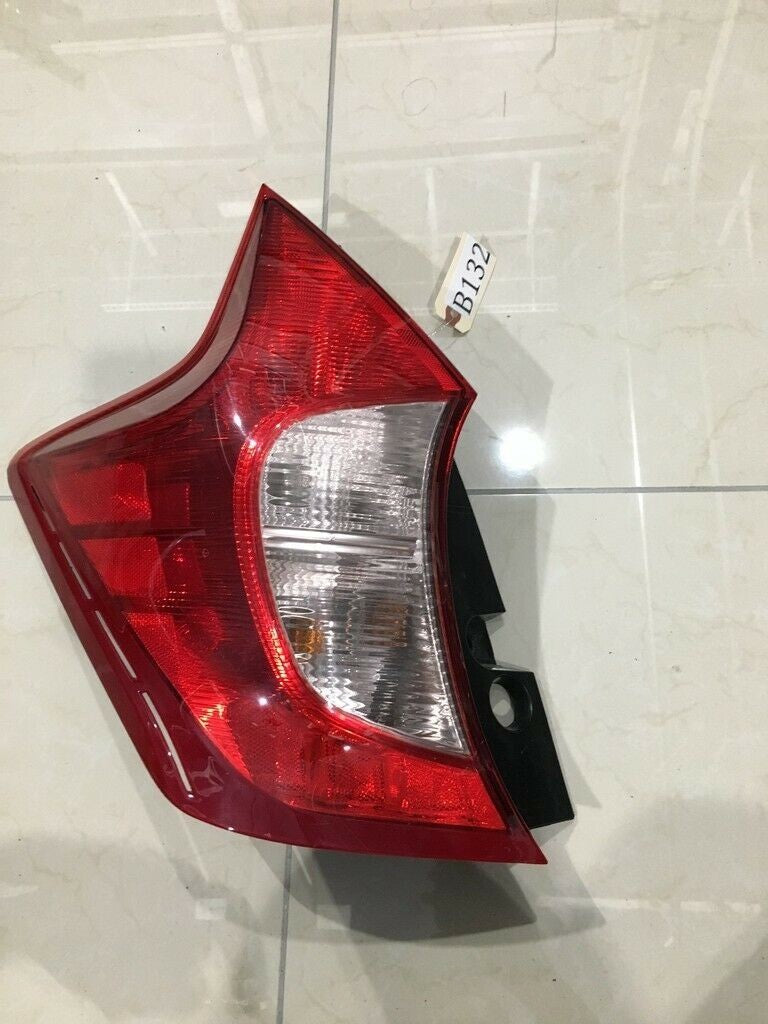Tail light Damaged Lamp LH Driver NISSAN VERSA NOTE HBACK 14-16 265553WC0A OEM