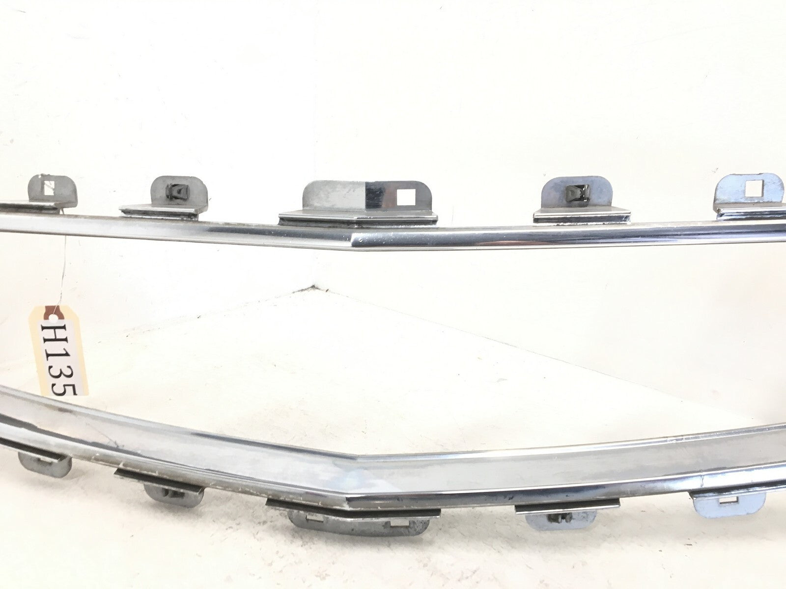 Grille Grill Chevy Chevrolet Malibu 2008-2012 25784043 OEM