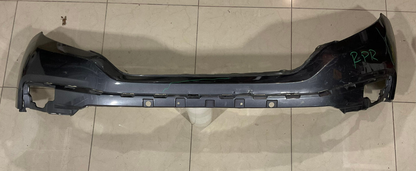 Front Bumper Cover Grey Honda CR-V 2017-2019 71101-TLAA500 OEM