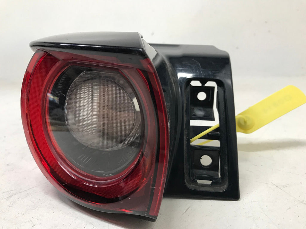 Tail light Damaged Left LH Driver Mazda CX5 CX-5 2017 2018-2021 KB8A-51-150F OEM