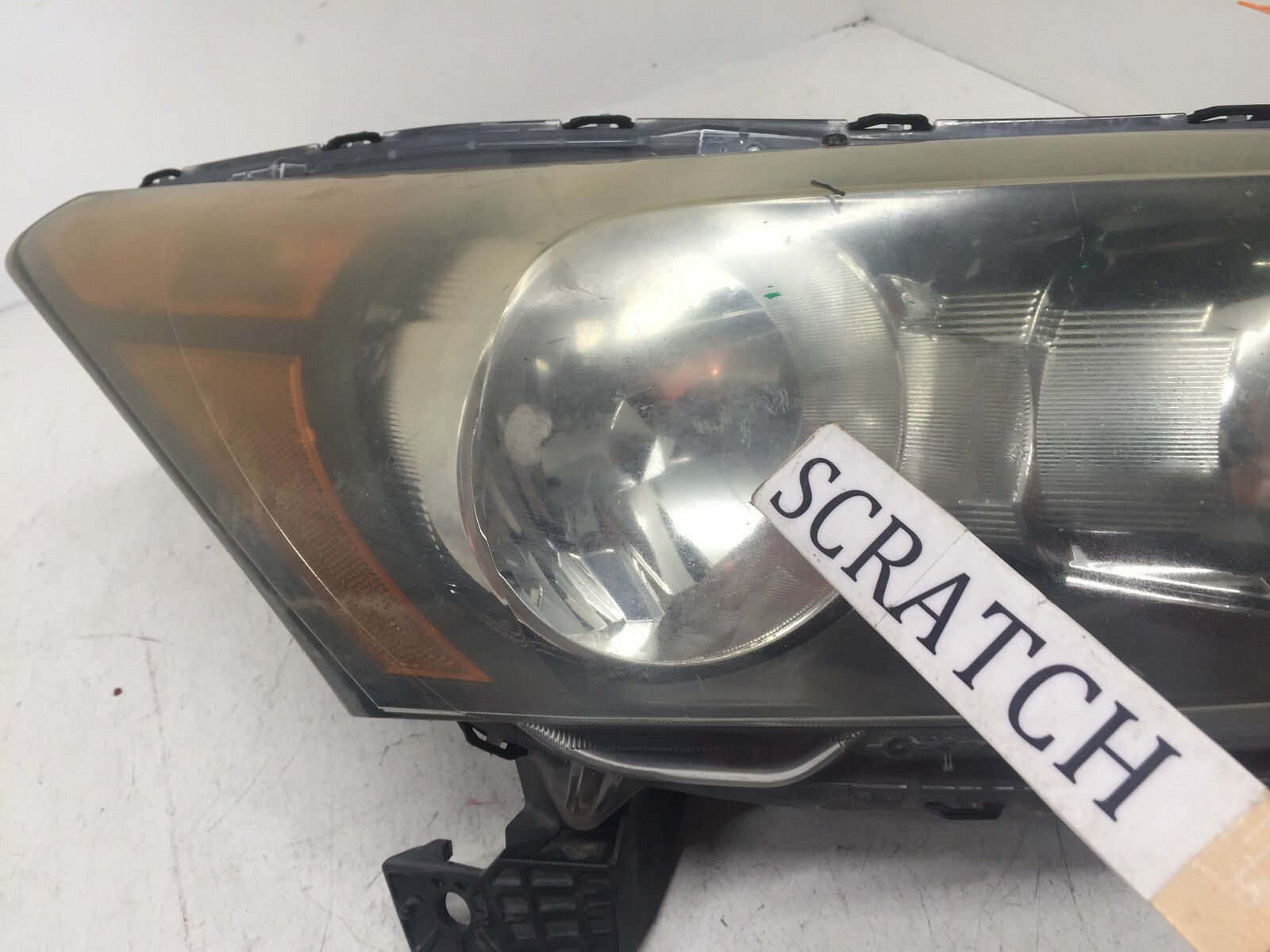 Halogen Headlight Damaged Right Passenger RH Honda Accord 2008-2012 OEM