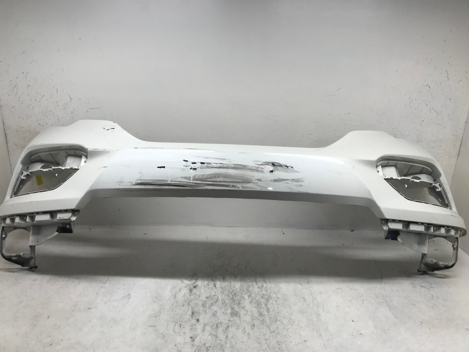 Front Bumper Cover White Honda Pilot LX/EX/EX-L/Elite 16-18 71101-TG7-A000 OEM