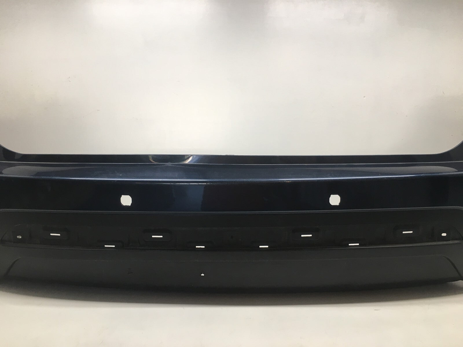 Rear Bumper Cover Nissan Pathfinder Platinum/SV Hybrid w/o Sens Holes 13-16 OEM