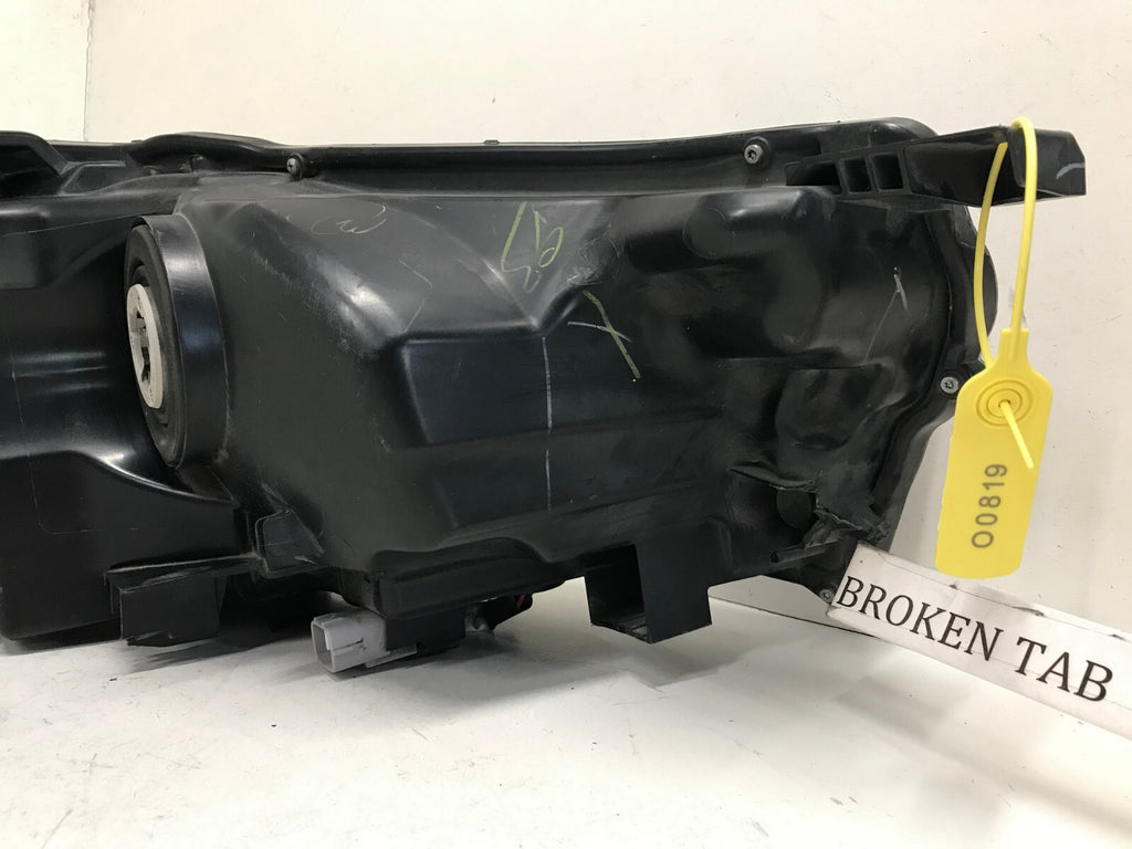 Headlight Left LH Driver Toyota Highlander 2017-2019 81150-0E390 OEM