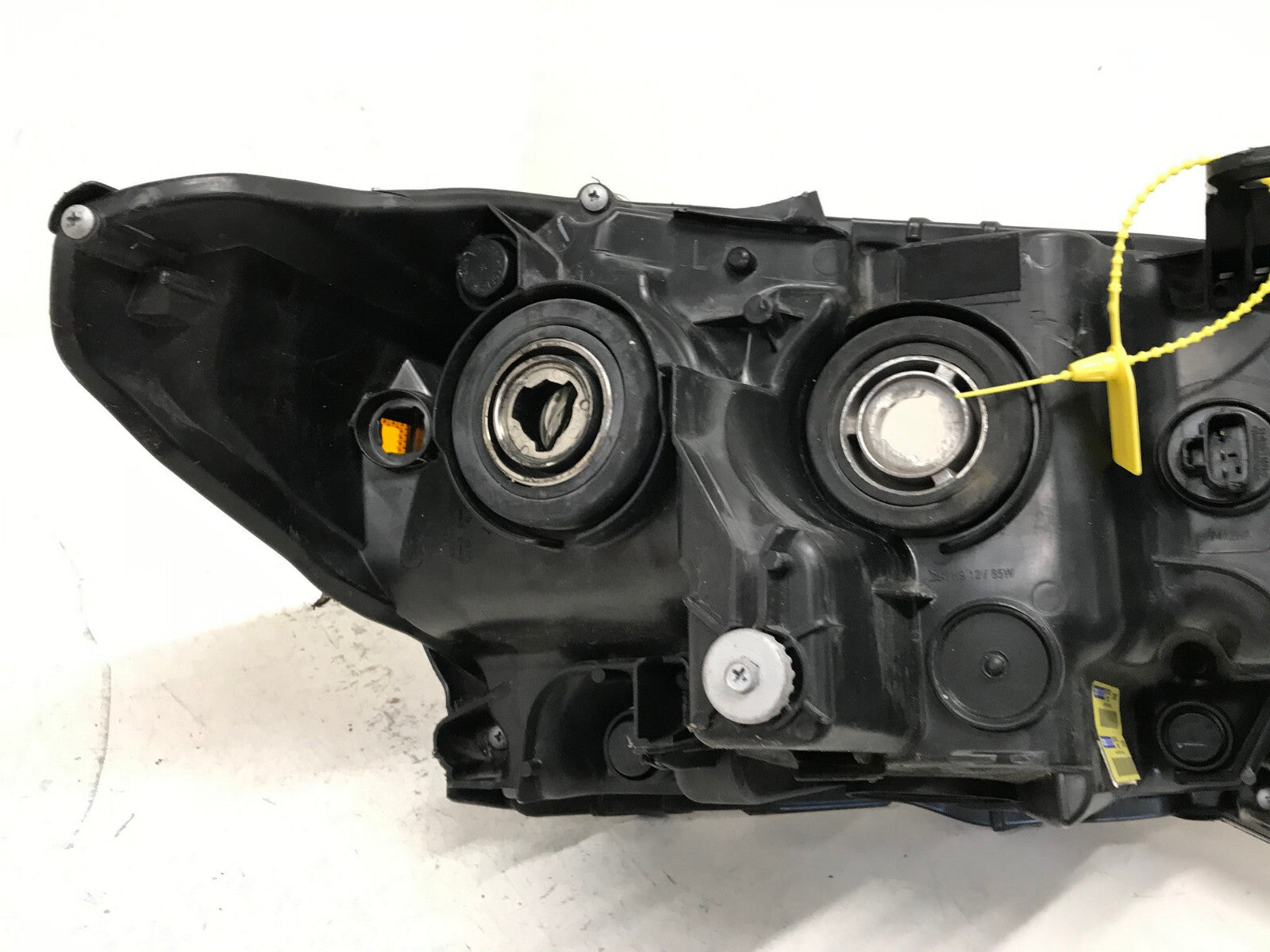 Headlight Damaged Left LH Driver Toyota Tacoma 2016-2022 CAPA
