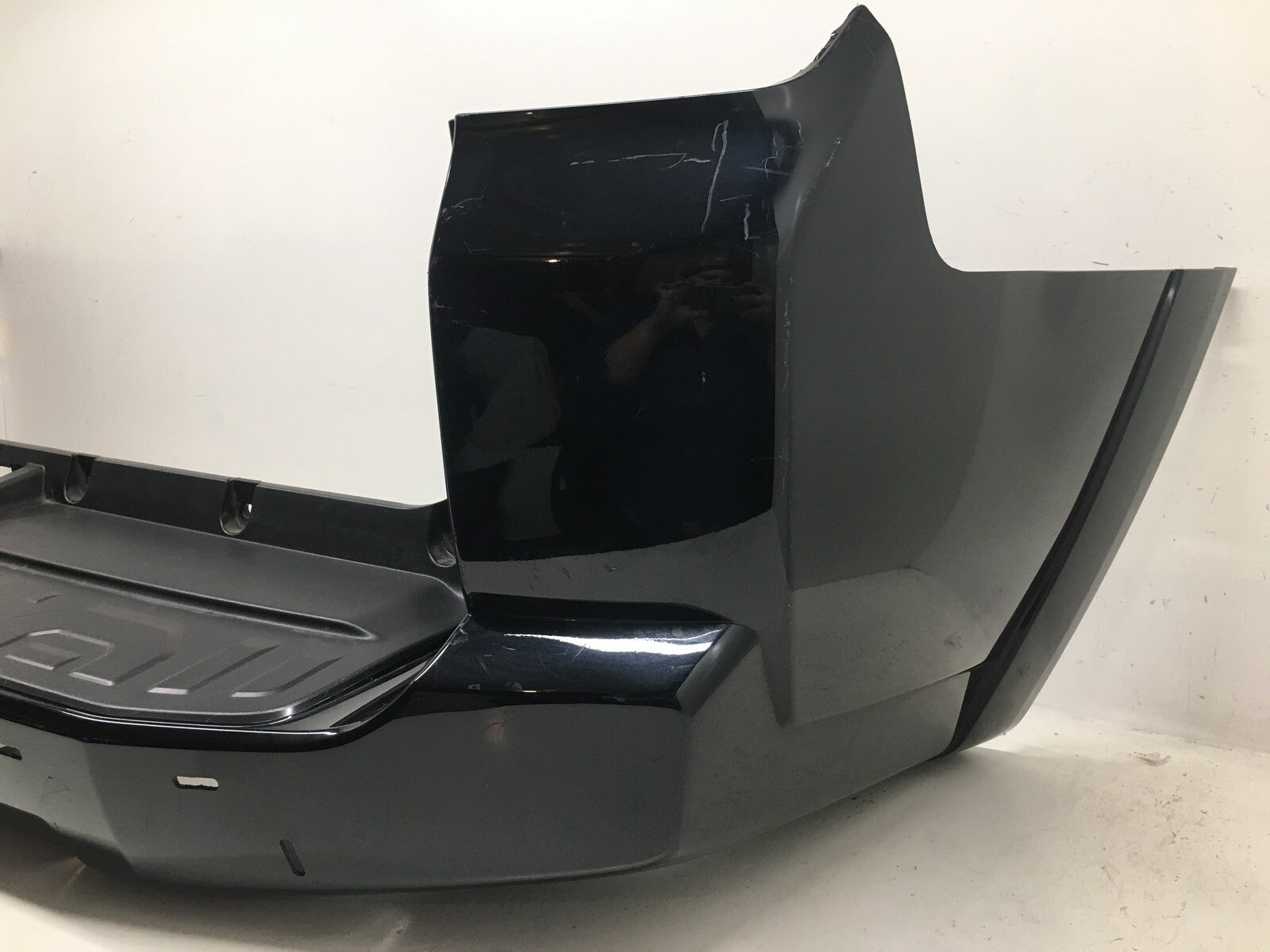 Rear Bumper Cover Toyota 4Runner SR5 w/o Off Road Pkg w/o Chrome 2014-2018 OEM