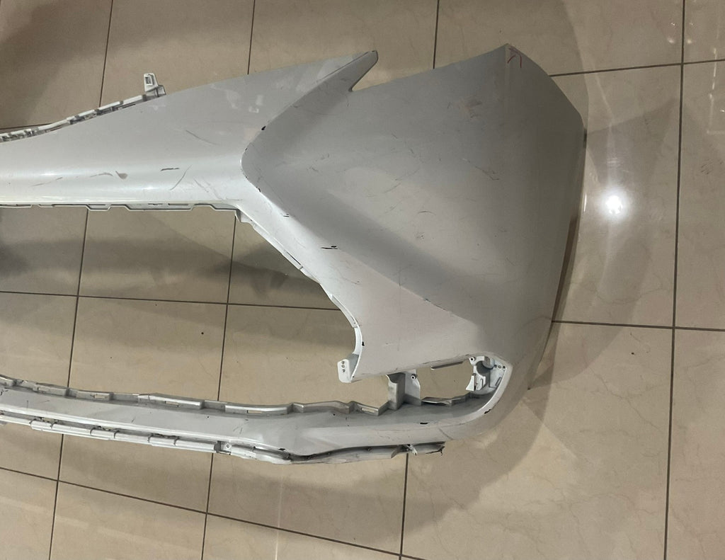 Front Bumper Cover White Toyota Sienna Silver 2020 2021 2022 52119+08100 OEM