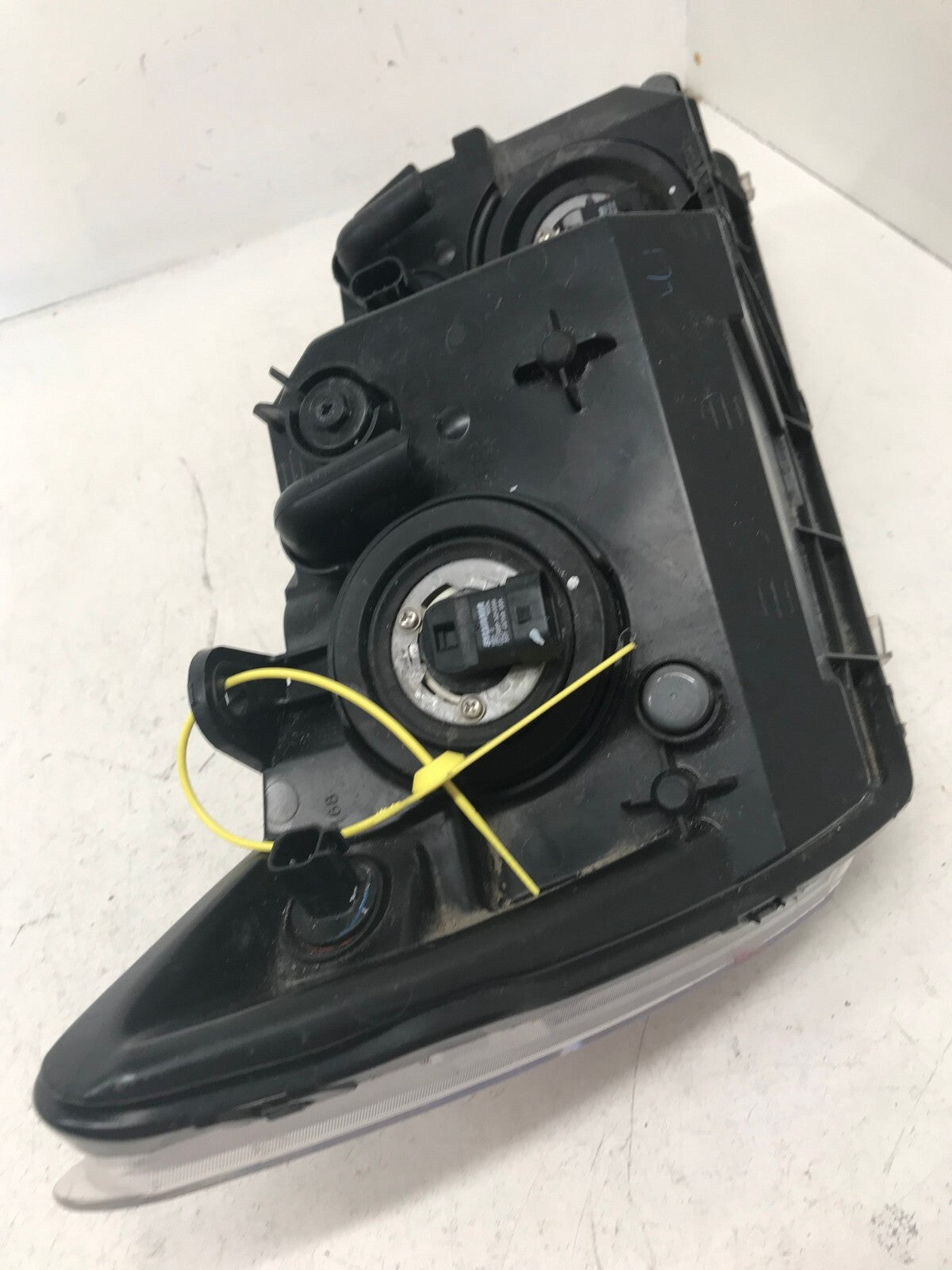 Headlight Damaged Left Driver LH 2009 - 2020 Dodge Journey 05116289AD OEM