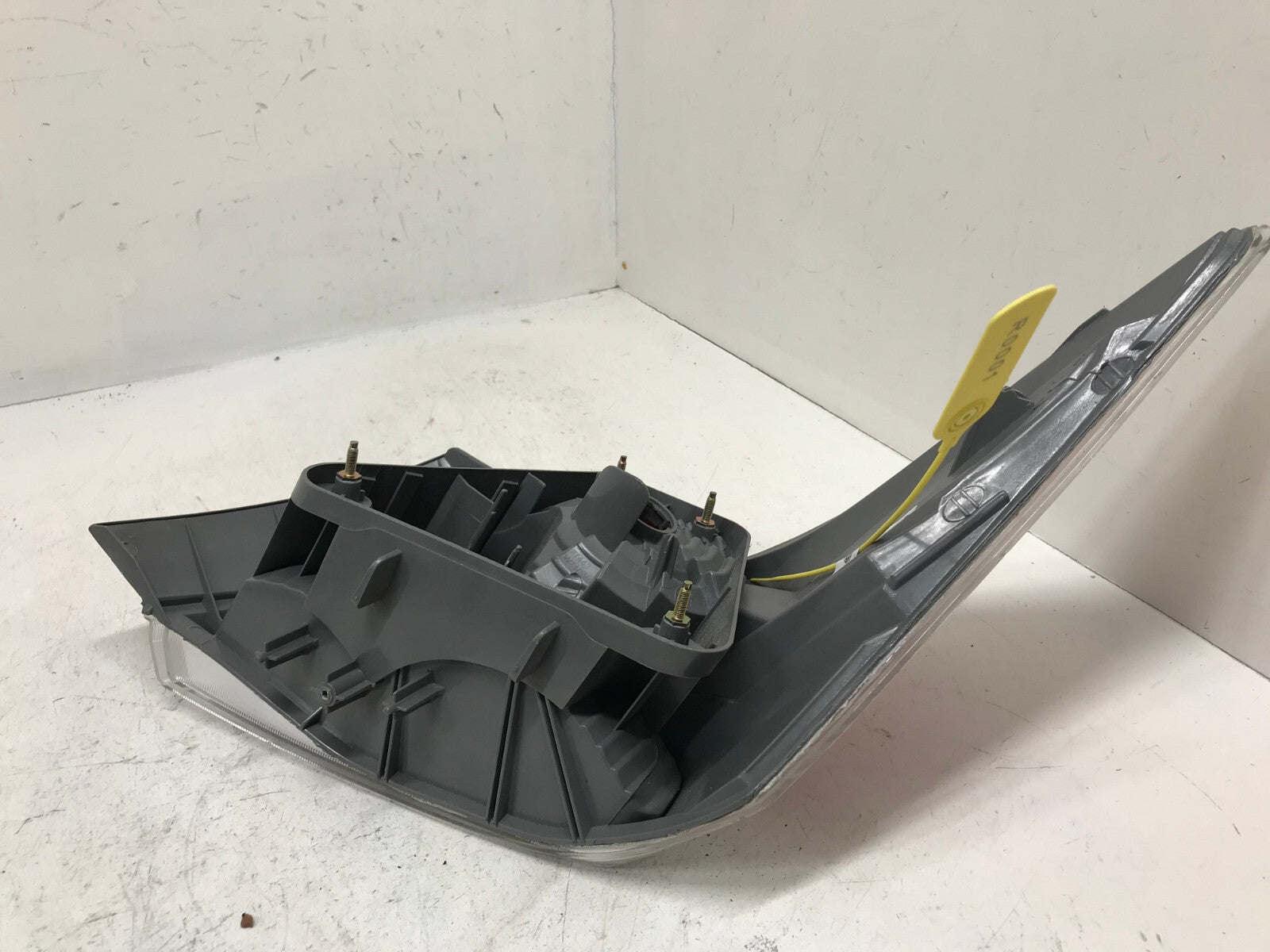 Tail light Damaged LH Driver Honda Accord 2008-2012 4-door Sedan 33550TA0A01 OEM