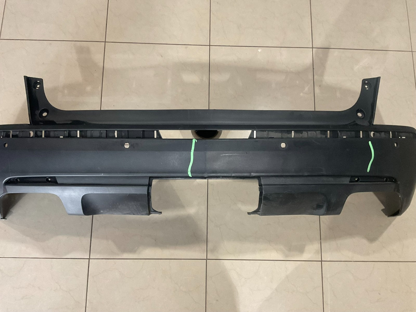 Rear Bumper Cover Black 2017-2019 Cadillac XT5 84102921 OEM