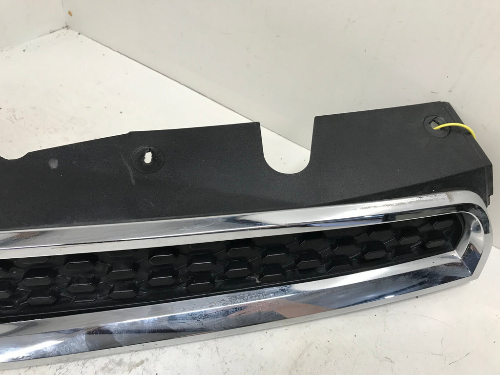 Grill Grille Chevrolet Equinox 2010-2015 20882351 OEM