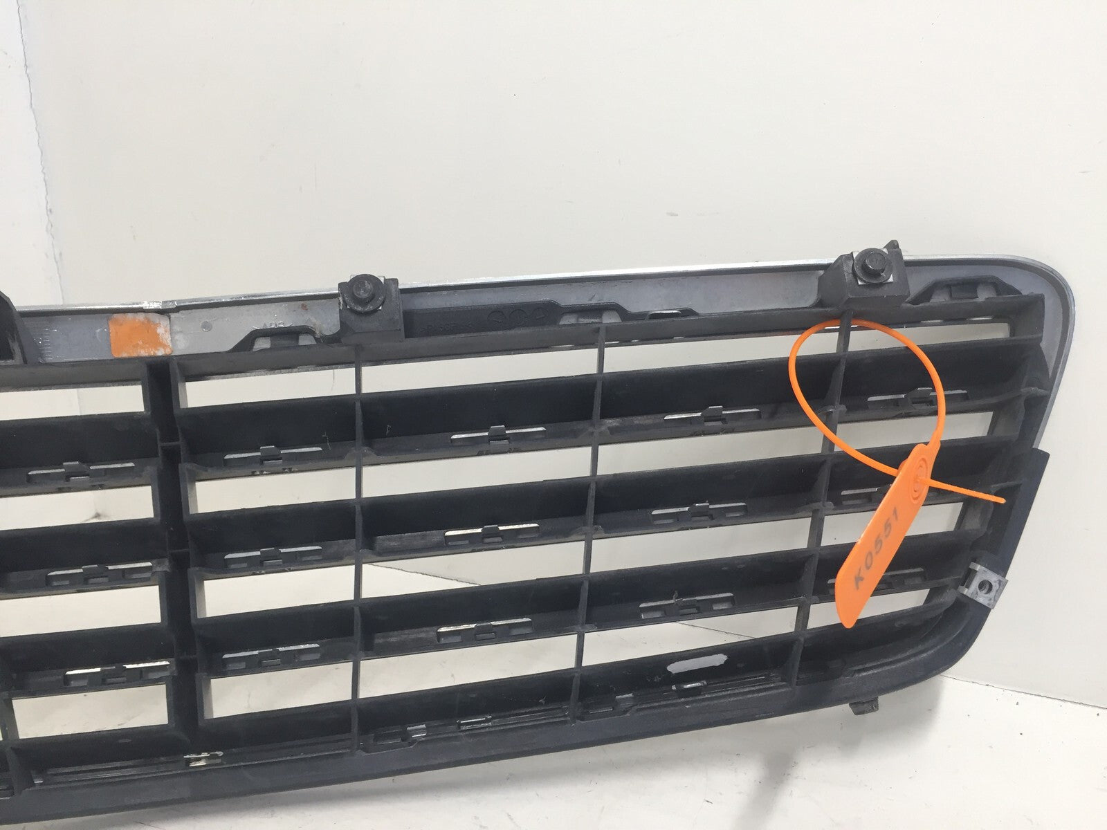 Grille Grill Mercedes benz C Class C230 C280 C320 2005-2007 A2038800223 OEM
