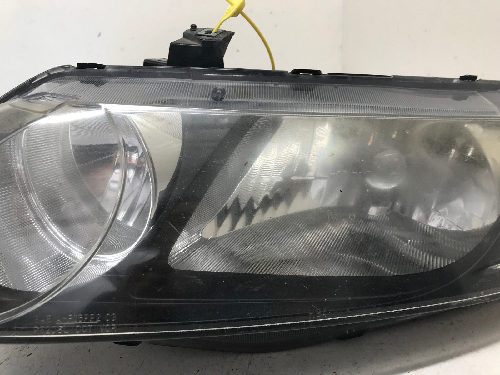 Headlight Damaged Left Driver LH Honda Civic Sedan 2006-2011 33151SNCA01 OEM