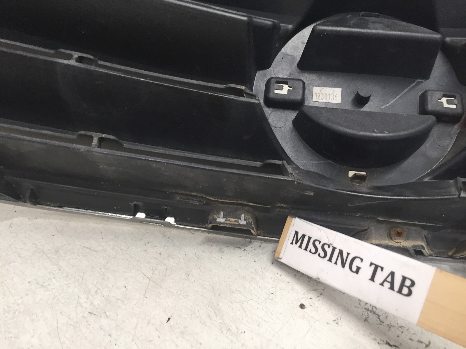 Grille Grill Nissan Altima 2013-2015 62310-3TA0A OEM4