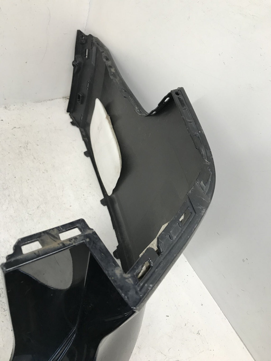 Rear Bumper Cover Volkswagen Atlas S/SE/SEL/SEL Premium/SEL/Launch Edt 18 19 OEM