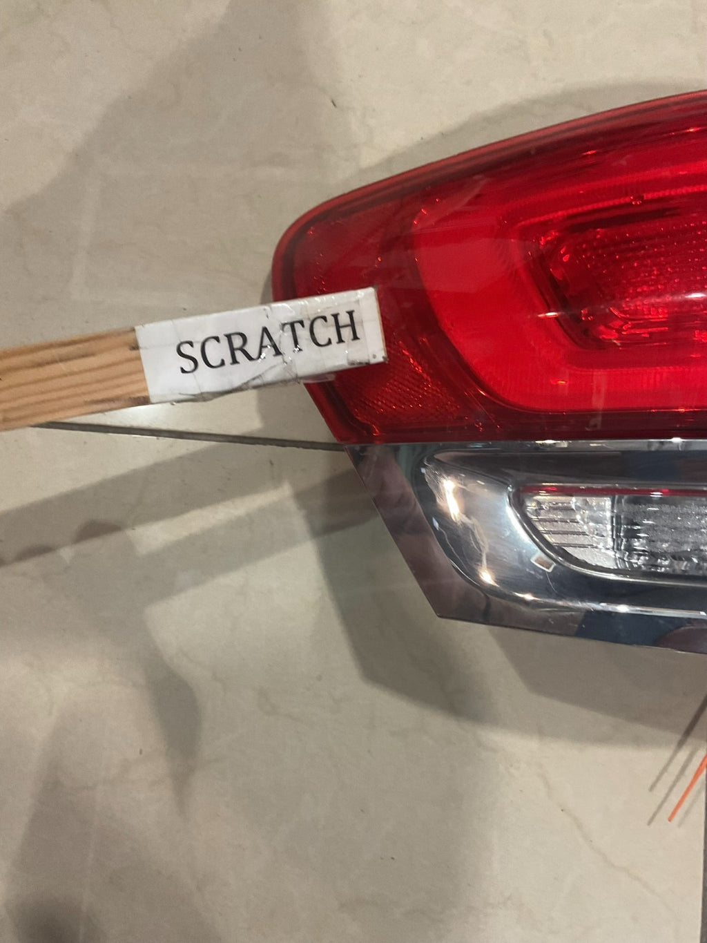 Tail light Left LH Driver 2014-2018 Jeep Grand Cherokee p68110017ae OEM