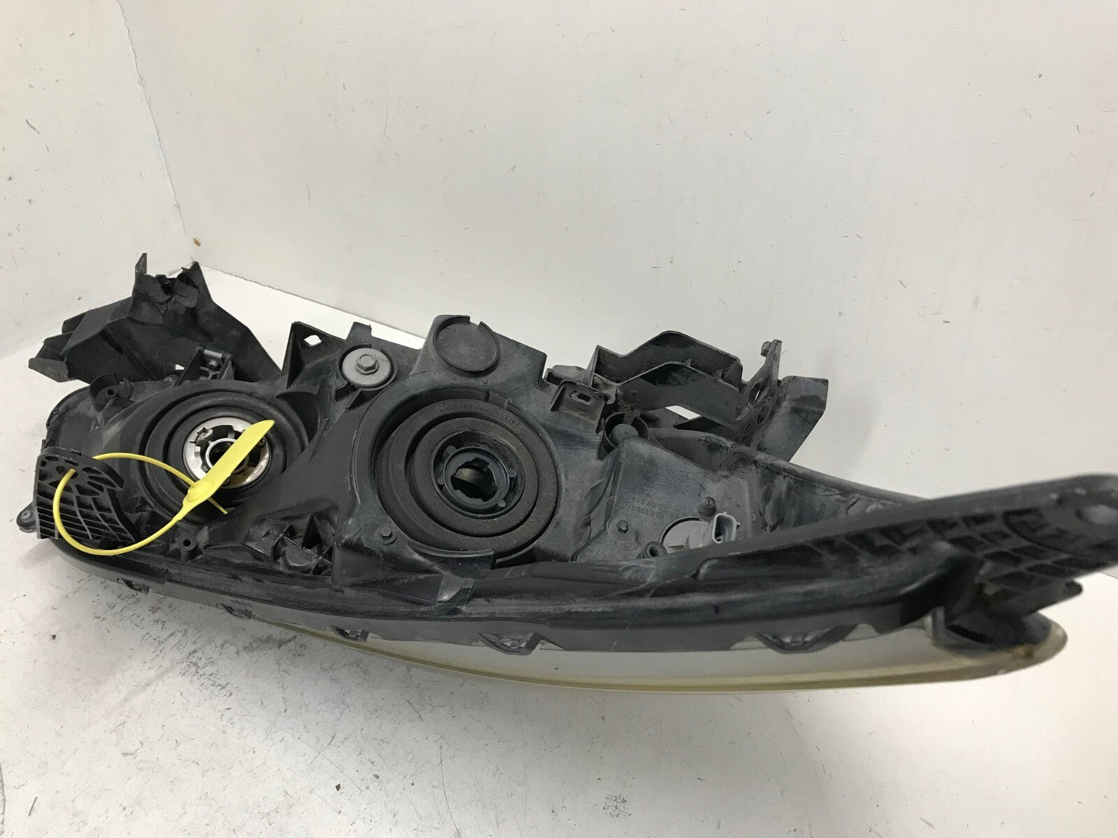 Headlight Damaged Driver LH Left Honda Accord Sedan 2013-2015 33150-T2A-A01 OEM