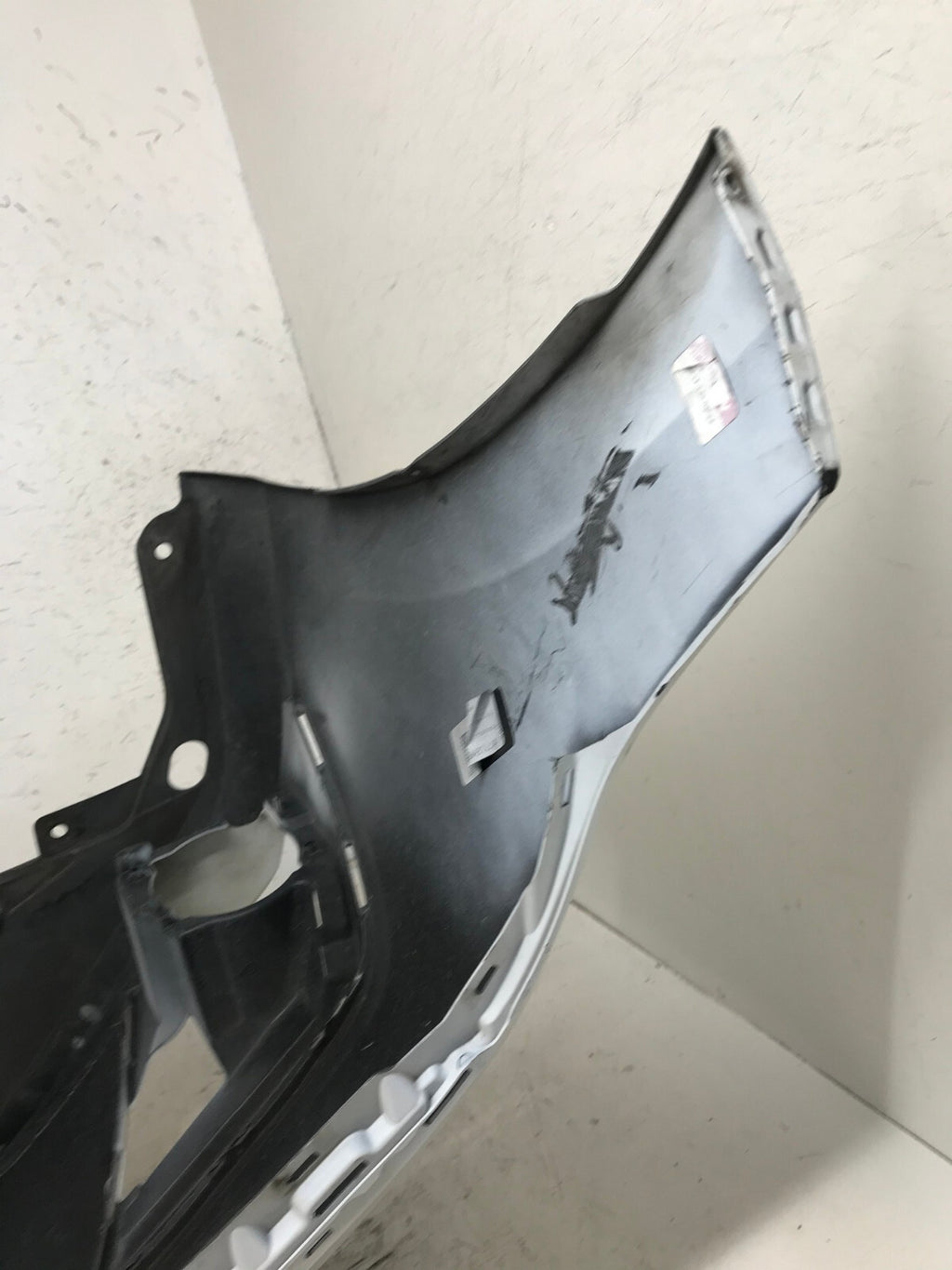 Front Bumper Cover White 2022 2023 Honda Civic EX/LX/Sport 71101-T20-A000 OEM