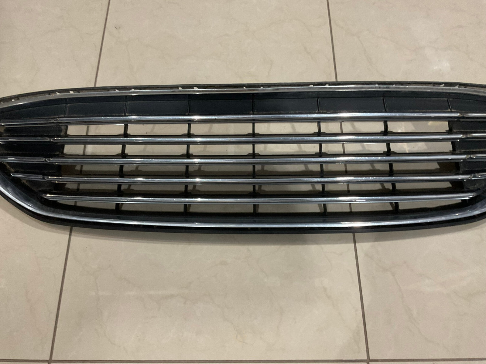 Grille Grill Black & Silver 2013 2014 2015 2016 Ford Fusion DS73-8150 OEM