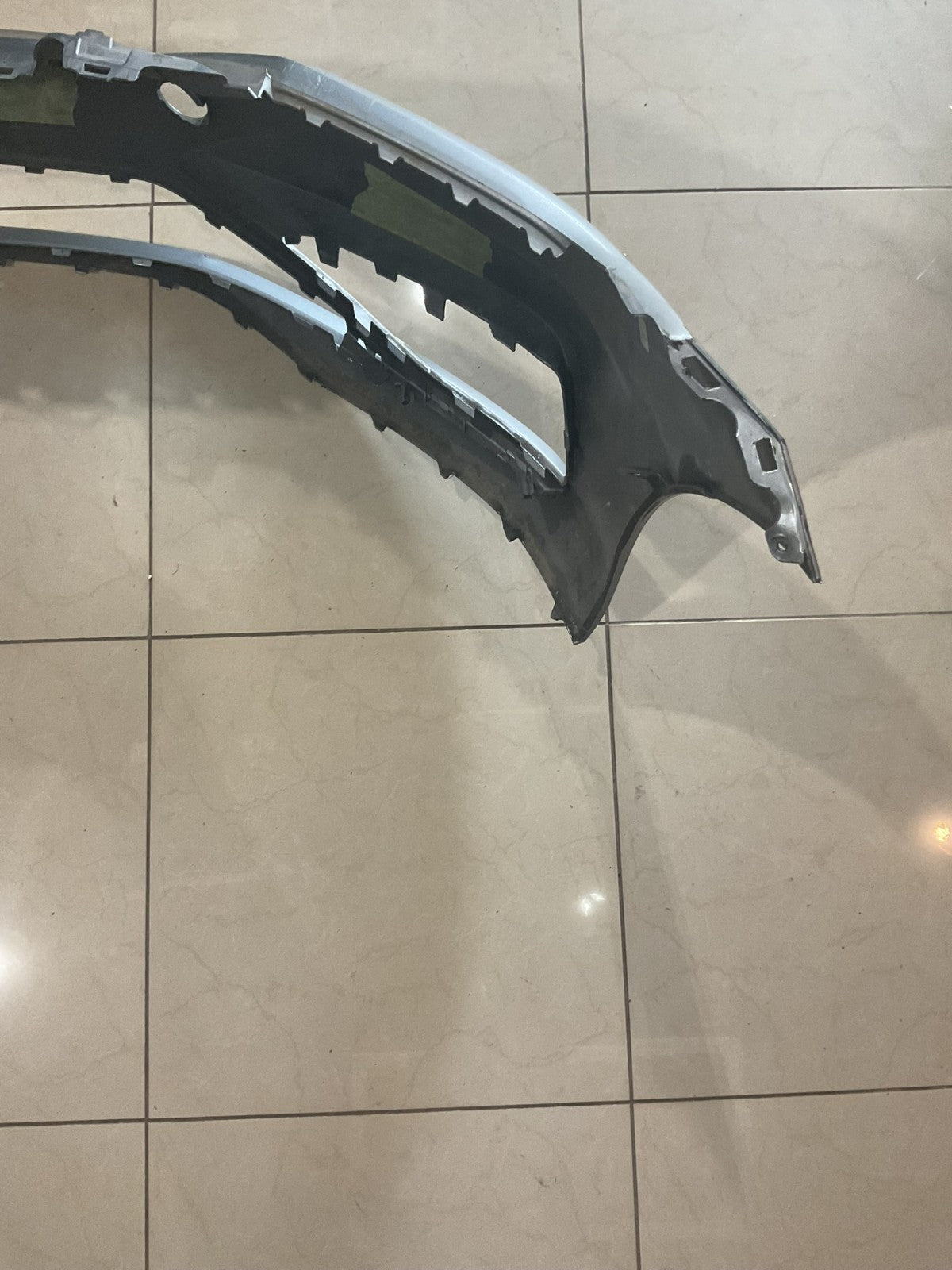 Front Bumper Cover Silver 2013-2017 Volkswagen Jetta 17A+807+221 OEM