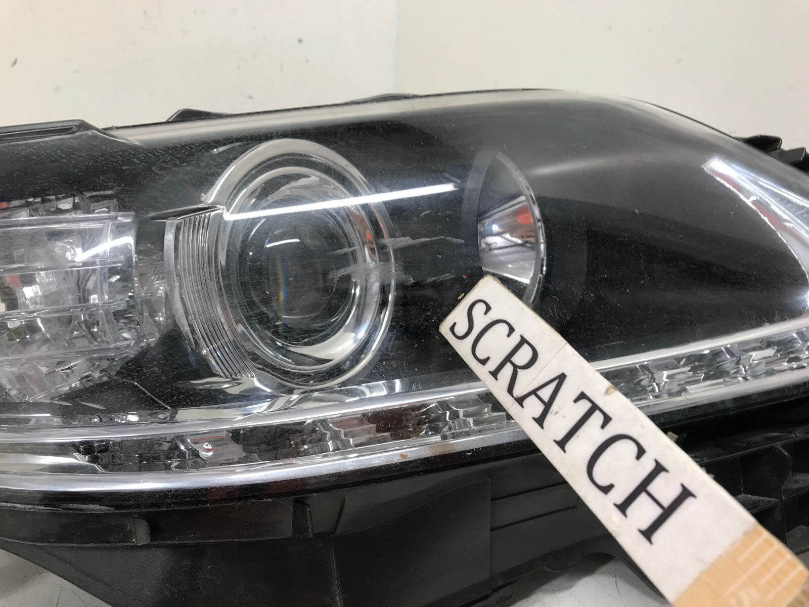 Headlight Damaged HID Halogen Right RH Lexus RX350 RX450H 13-2015 8117048A80 OEM